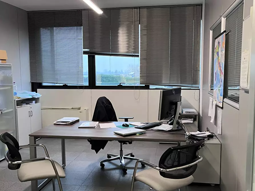 Immagine 15 di Capannone industriale in vendita  in via Albert Einstein 32 a Assago