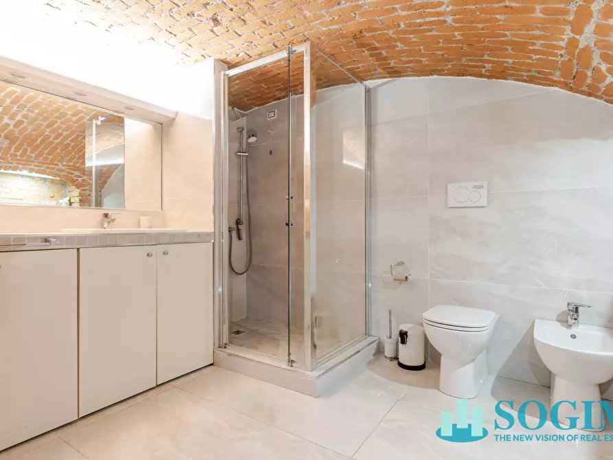 Immagine 19 di Locale commerciale in vendita  in Via Tertulliano 58 a Milano