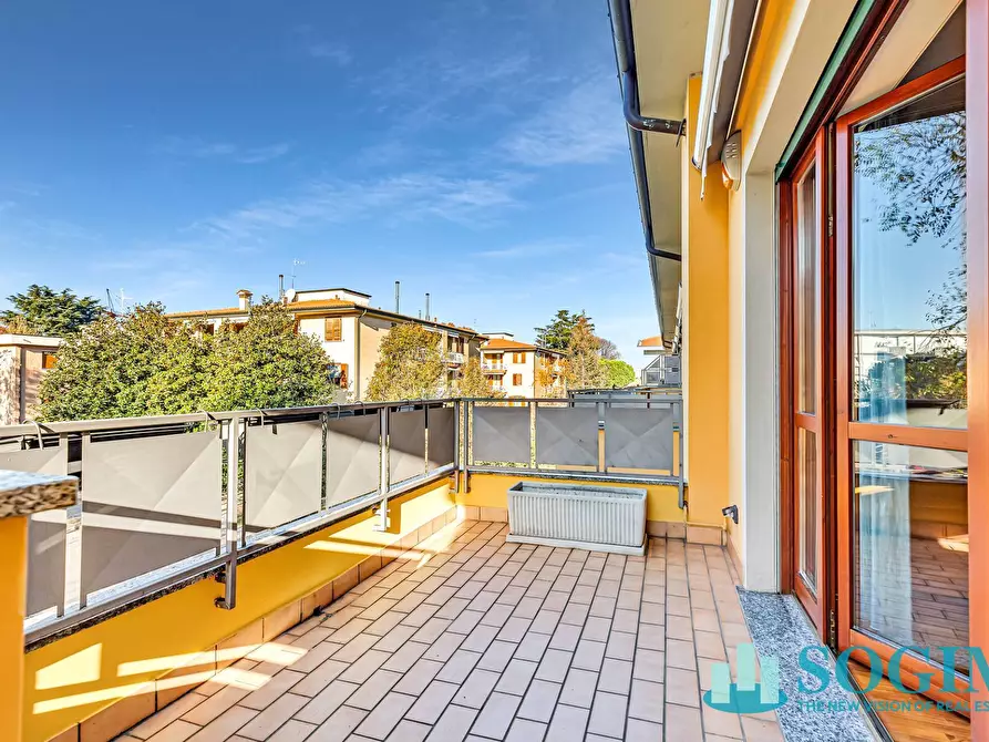 Immagine 10 di Appartamento in affitto  a Monza