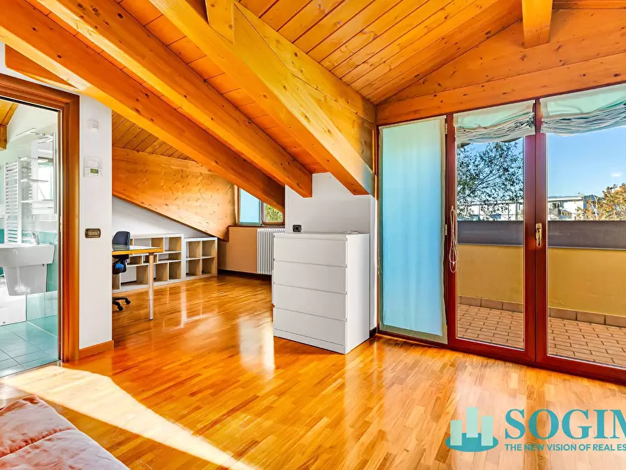 Immagine 18 di Appartamento in affitto  a Monza