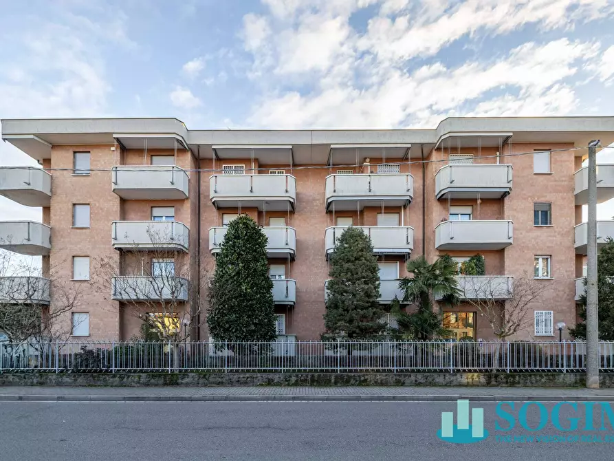 Immagine 1 di Appartamento in vendita  in via mazzini 26 a Carugate