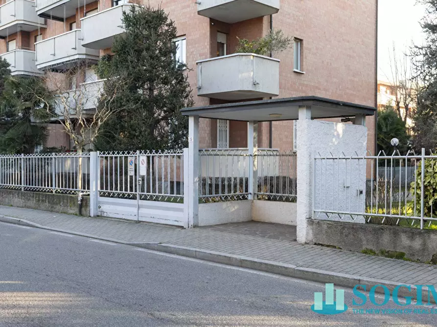 Immagine 4 di Appartamento in vendita  in via mazzini 26 a Carugate