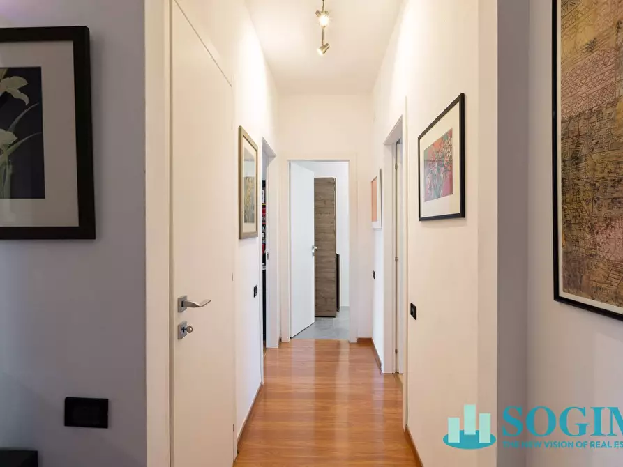 Immagine 21 di Appartamento in vendita  in via mazzini 26 a Carugate