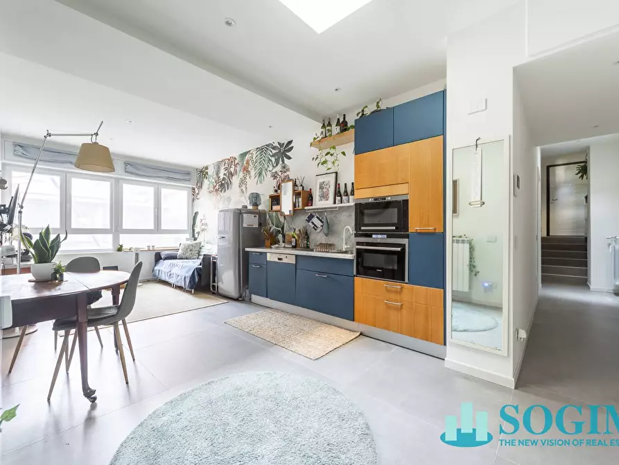 Immagine 1 di Appartamento in vendita  in via Negroli 8 a Milano