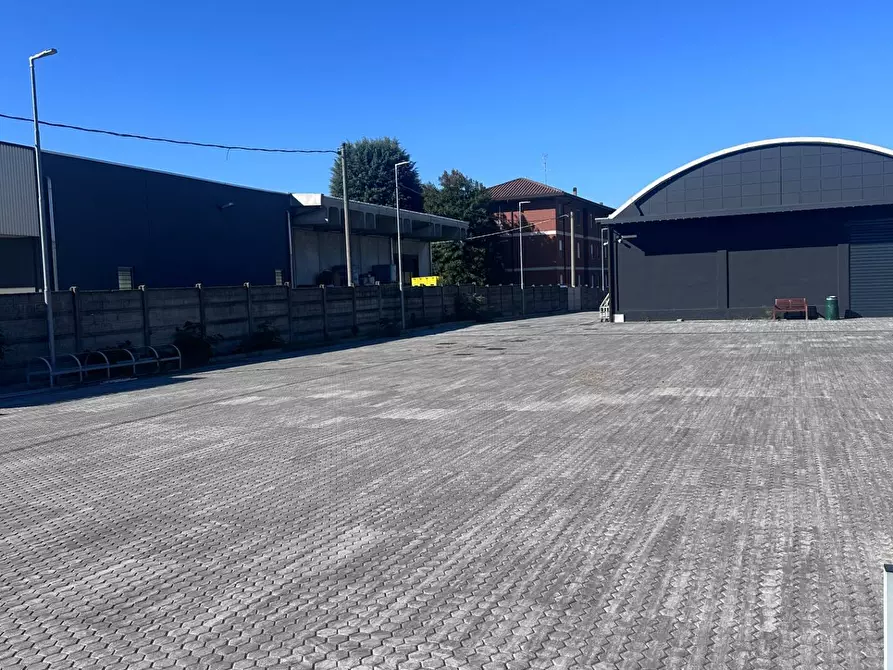 Immagine 5 di Capannone industriale in vendita  in via Stradivari a Desio