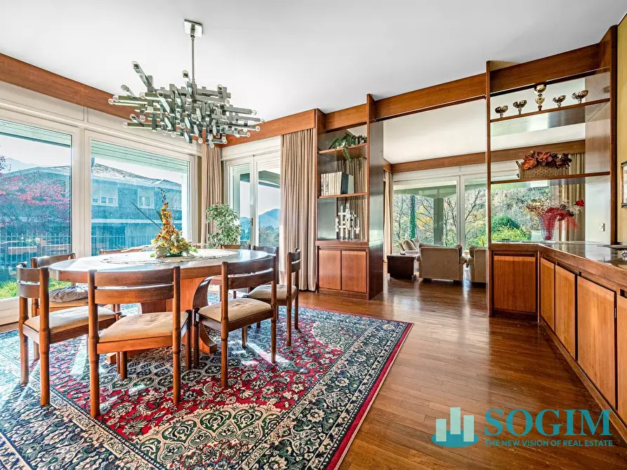 Immagine 4 di Villa in vendita  in Via Per Bellagio a Asso