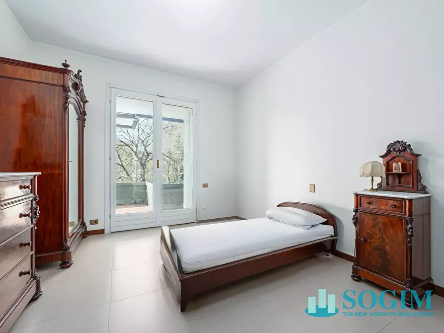 Immagine 11 di Villa in vendita  in Via Per Bellagio a Asso