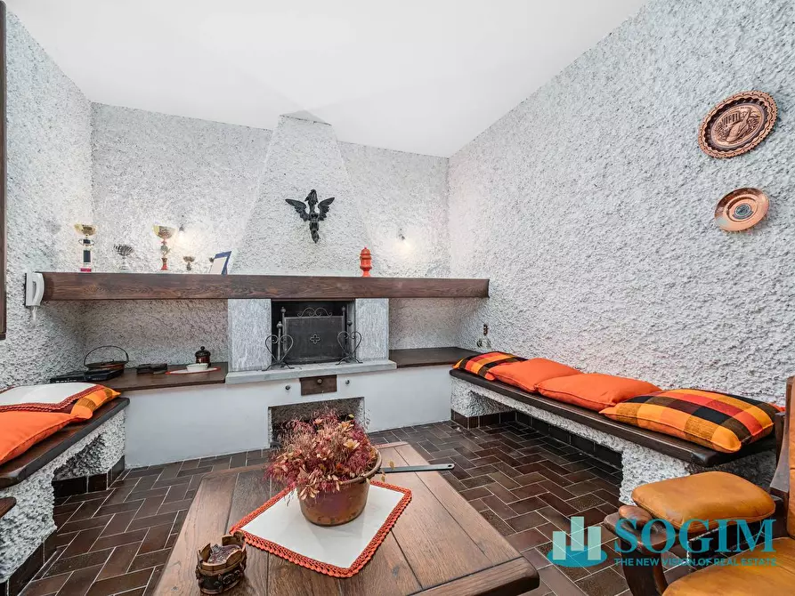 Immagine 27 di Villa in vendita  in Via Per Bellagio a Asso