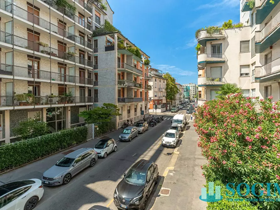 Immagine 19 di Appartamento in vendita  in via Marcona 15 a Milano