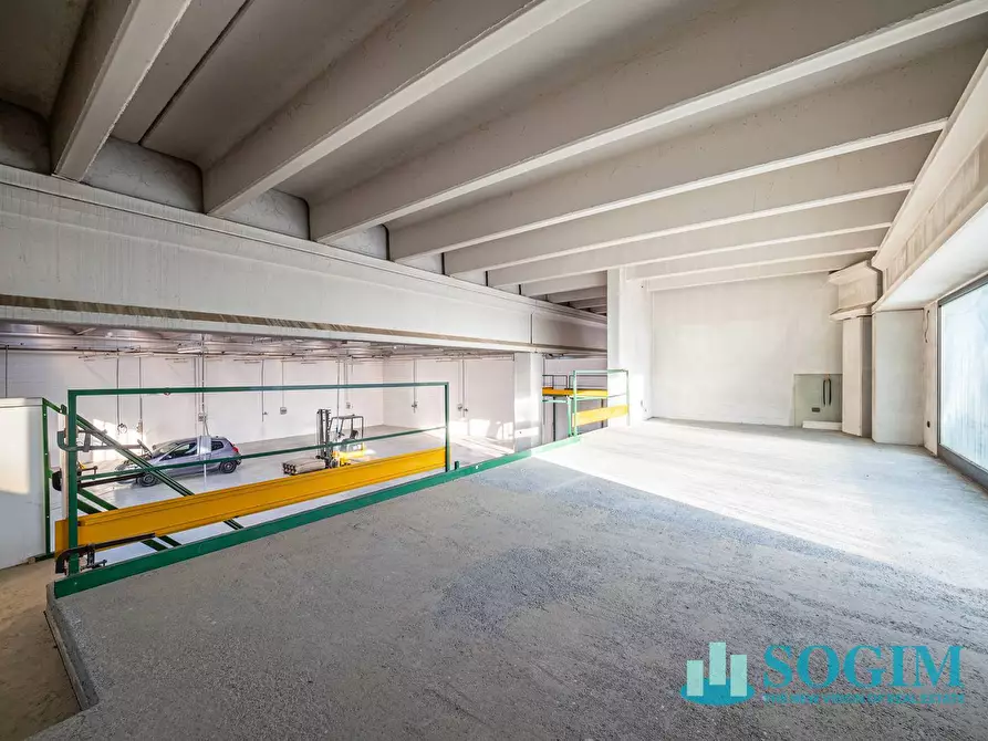 Immagine 12 di Capannone industriale in vendita  in Via Sant'agata 51/B a Mariano Comense