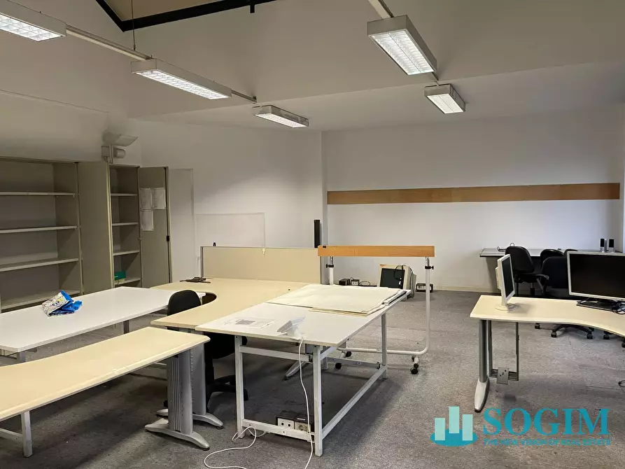 Immagine 6 di Ufficio in vendita  in via tintoretto 10 a Cologno Monzese