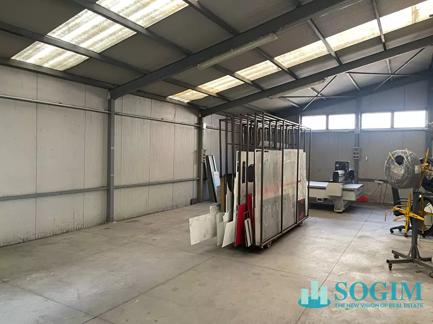 Immagine 6 di Capannone industriale in affitto  in via kennedy 10 a Segrate