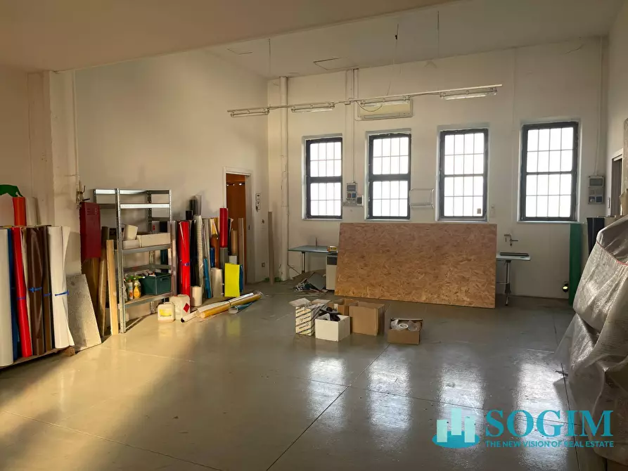 Immagine 11 di Capannone industriale in affitto  in via kennedy 10 a Segrate