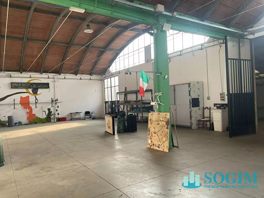 Immagine 14 di Capannone industriale in affitto  in via kennedy 10 a Segrate