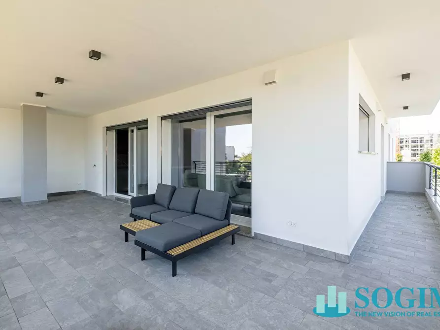 Immagine 14 di Appartamento in vendita  in via Toscana 38 a Monza