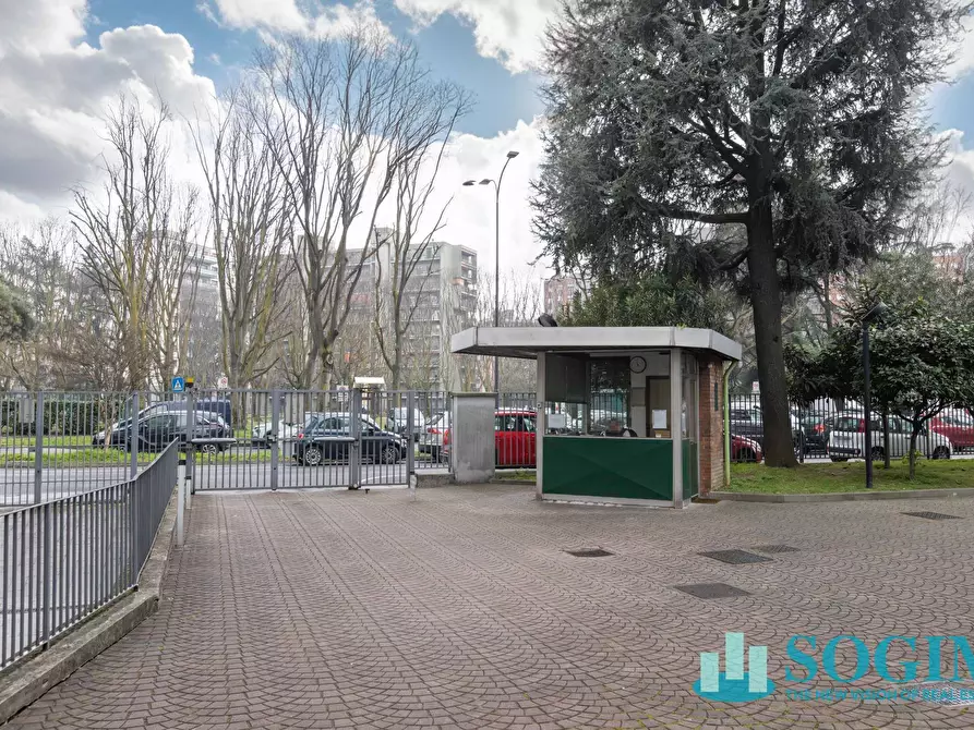 Immagine 20 di Appartamento in vendita  in via merano 3 a Cologno Monzese