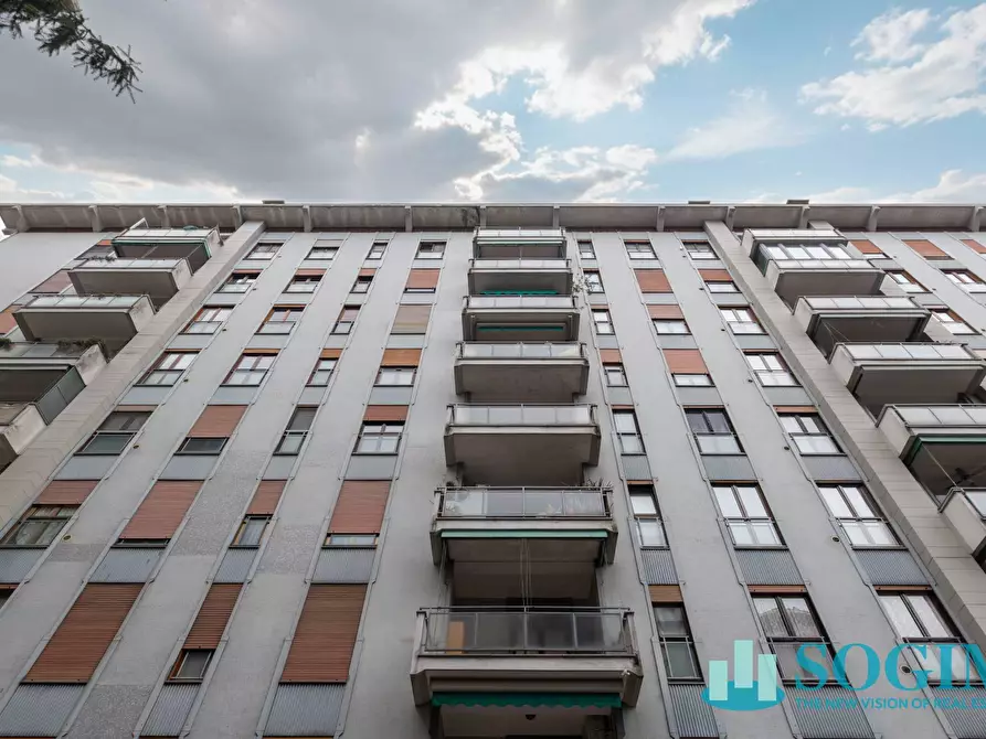 Immagine 23 di Appartamento in vendita  in via merano 3 a Cologno Monzese