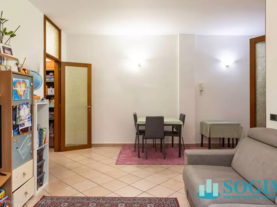 Immagine 3 di Appartamento in vendita  in via merano 3 a Cologno Monzese