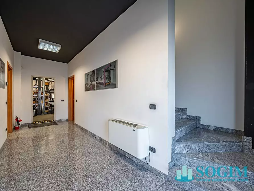 Immagine 18 di Capannone industriale in vendita  in via tevere a Fino Mornasco