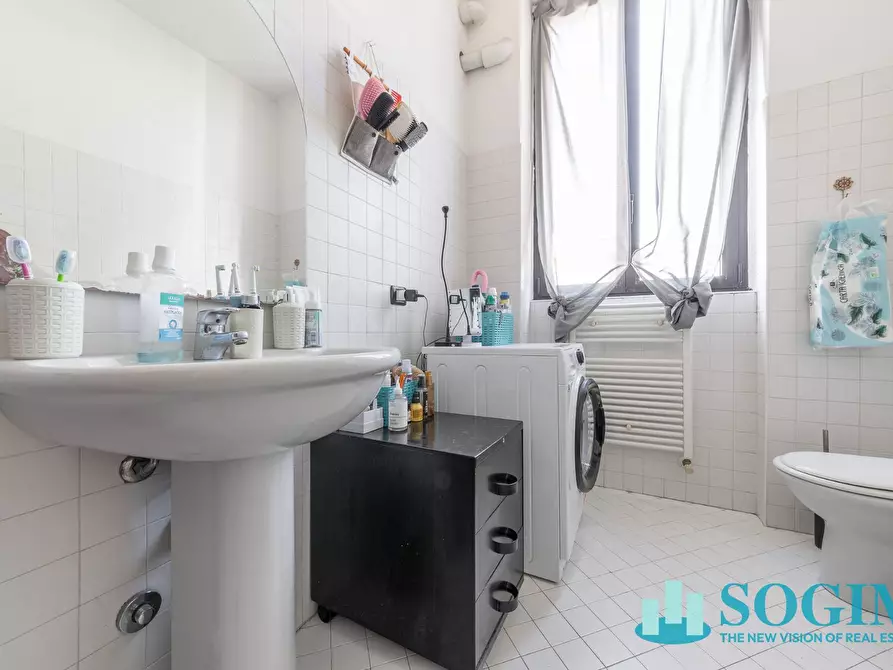 Immagine 9 di Appartamento in affitto  in via Antonio Carnevali 29 a Milano