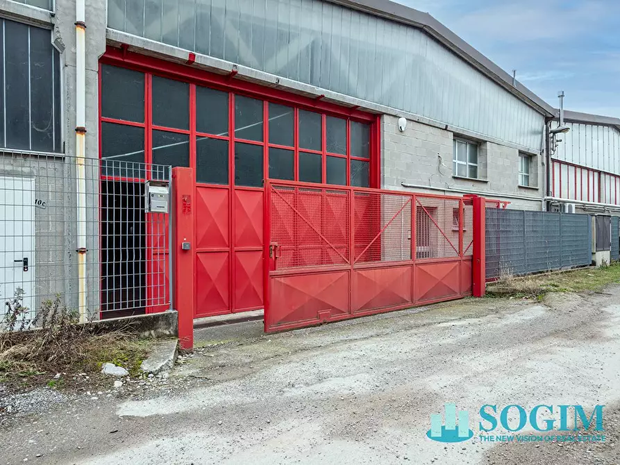 Immagine 2 di Capannone industriale in affitto  in via Grigna a Figino Serenza