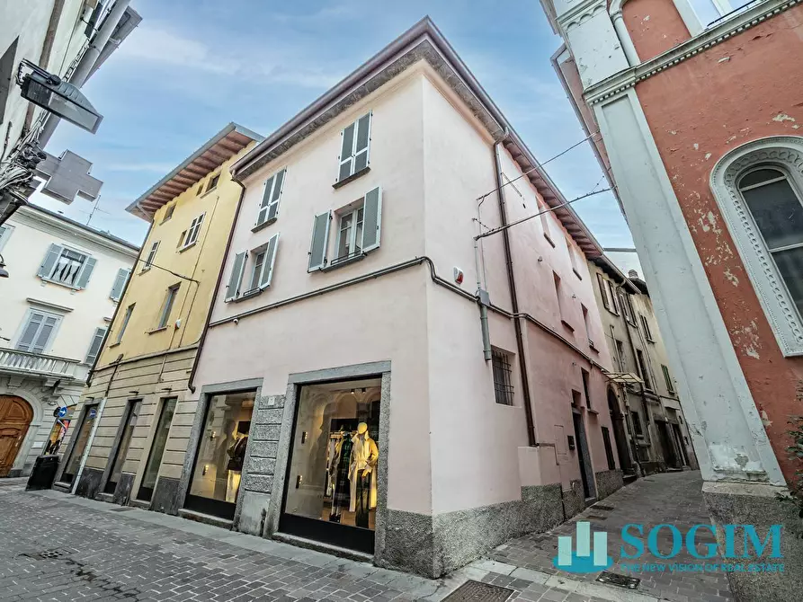 Immagine 10 di Appartamento in vendita  in via rusconi a Como