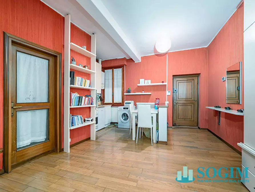 Immagine 1 di Appartamento in vendita  in via rusconi a Como