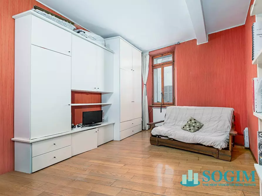 Immagine 3 di Appartamento in vendita  in via rusconi a Como