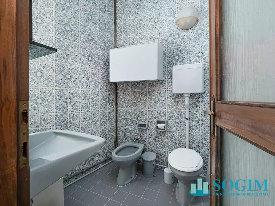 Immagine 5 di Appartamento in vendita  in via rusconi a Como