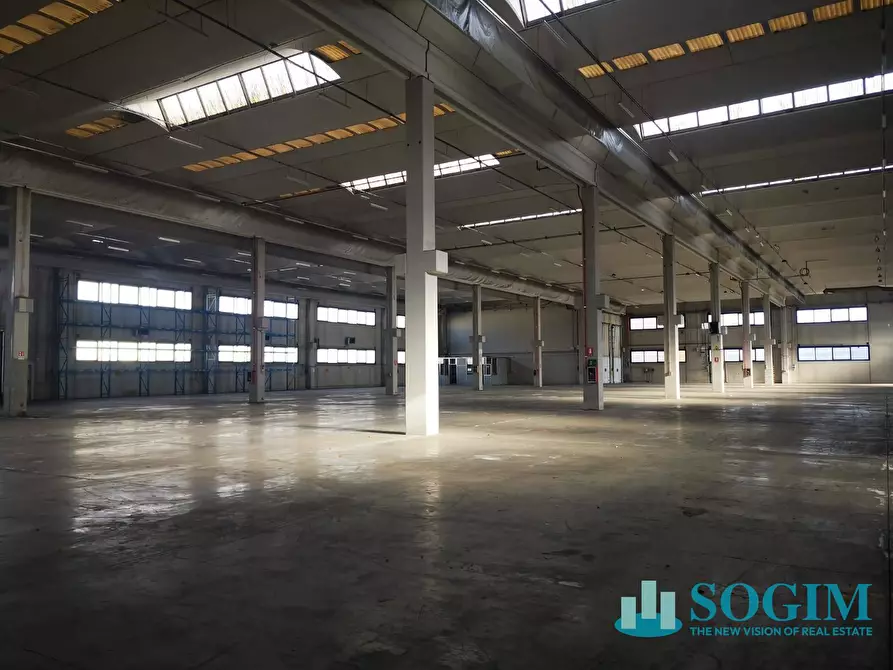 Immagine 14 di Capannone industriale in affitto  in Via Carlo Jucker 20/A a Legnano