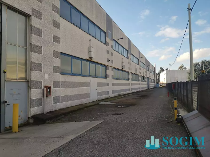 Immagine 15 di Capannone industriale in affitto  in Via Carlo Jucker 20/A a Legnano