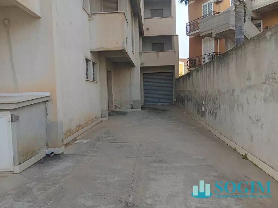 Immagine 3 di Locale commerciale in affitto  in Via Santa Gemma 36/38 a Mazara Del Vallo