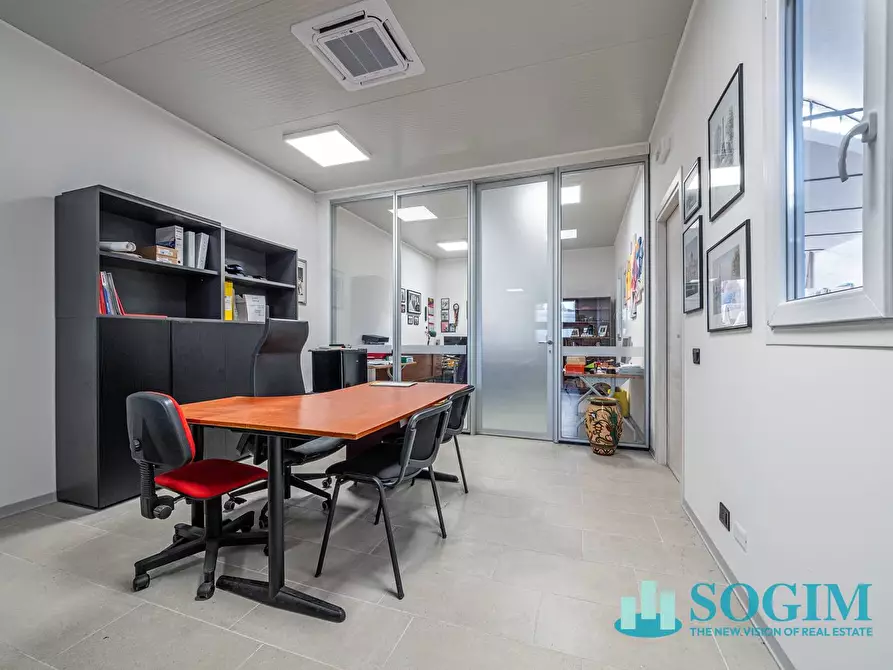 Immagine 7 di Capannone industriale in vendita  in Via carlo Bianchi a Inverigo