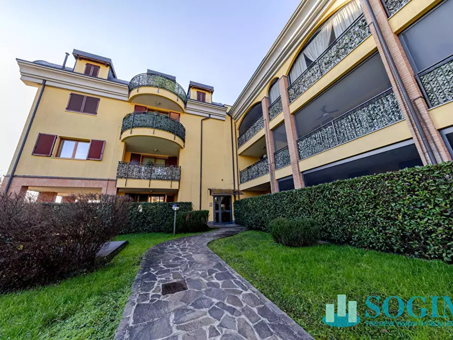 Immagine 5 di Box auto in vendita  in Via I Maggio 34 a Brugherio