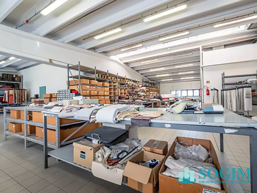 Immagine 14 di Capannone industriale in vendita  in Via Lenticchia a Como