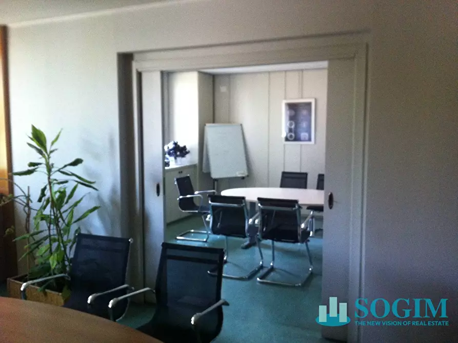 Immagine 9 di Capannone industriale in vendita  in Via Aquileia a Baranzate