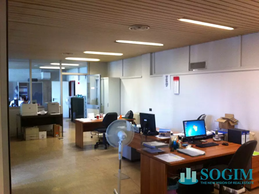 Immagine 15 di Capannone industriale in vendita  in Via Aquileia a Baranzate