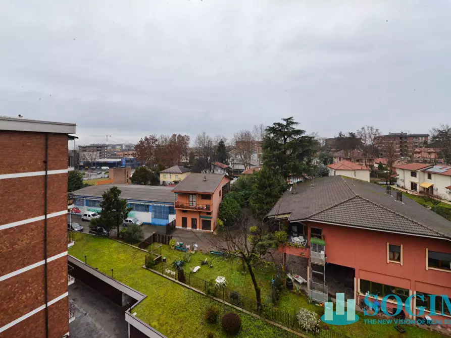 Immagine 8 di Appartamento in vendita  in Via Modigliani 1 a Monza