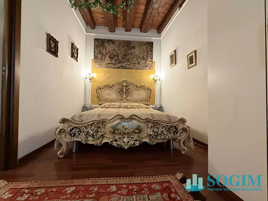 Immagine 9 di Appartamento in affitto  in piazza San Fedele a Como