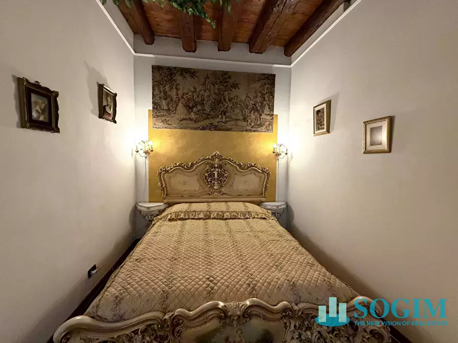 Immagine 11 di Appartamento in affitto  in piazza San Fedele a Como