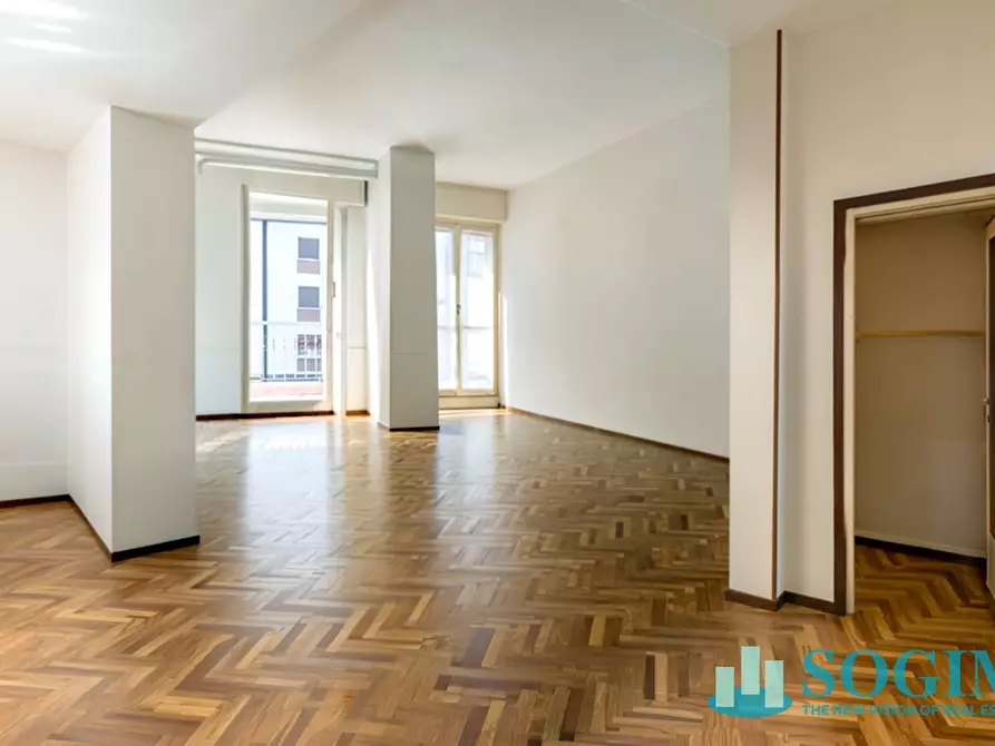 Immagine 11 di Appartamento in vendita  in Via Monsignore Claudio Guidani 6 a Cernusco Sul Naviglio