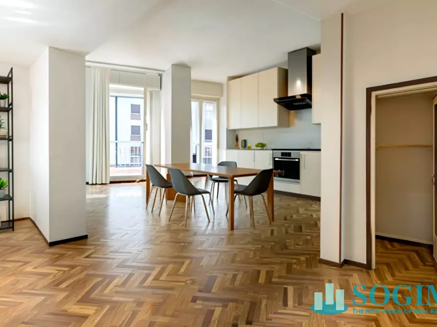 Immagine 12 di Appartamento in vendita  in Via Monsignore Claudio Guidani 6 a Cernusco Sul Naviglio