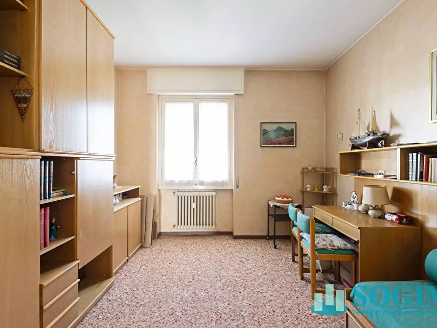 Immagine 32 di Appartamento in vendita  in Via Monsignore Claudio Guidani 6 a Cernusco Sul Naviglio