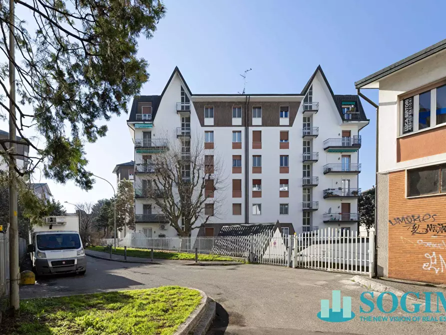 Immagine 44 di Appartamento in vendita  in Via Monsignore Claudio Guidani 6 a Cernusco Sul Naviglio