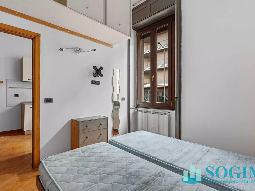 Immagine 9 di Appartamento in vendita  in Via Alserio 17 a Milano