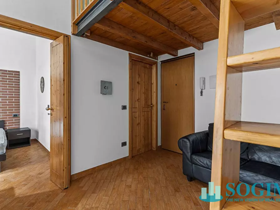 Immagine 7 di Appartamento in vendita  in Via Alserio 17 a Milano