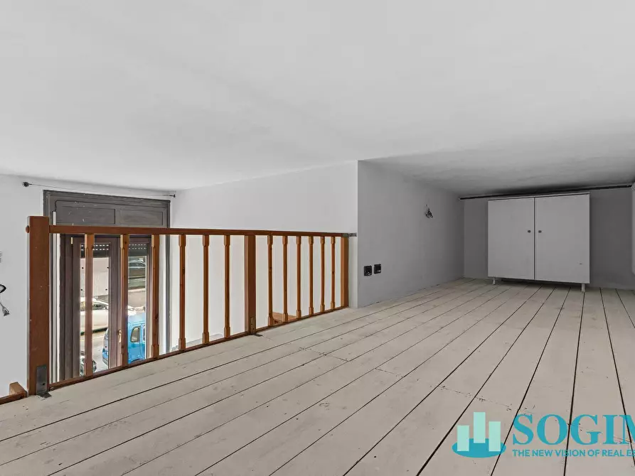 Immagine 15 di Appartamento in vendita  in Via Alserio 17 a Milano