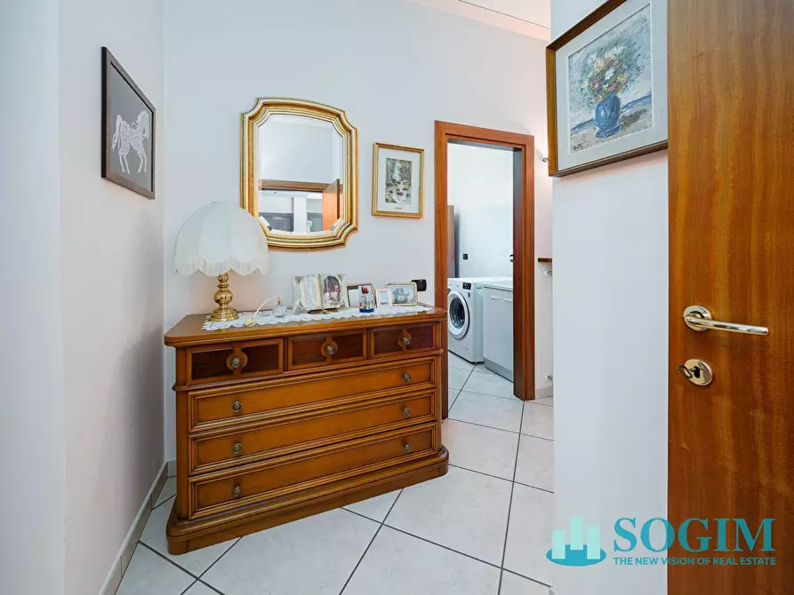 Immagine 6 di Casa indipendente in vendita  in Via Cantù a Montorfano