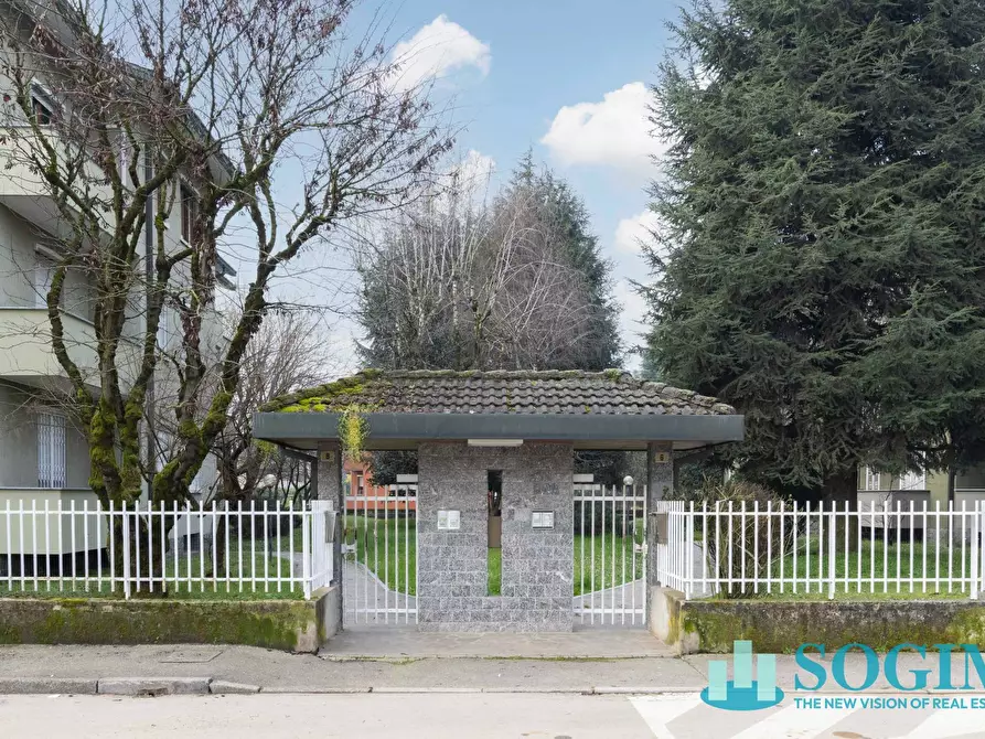 Immagine 1 di Appartamento in vendita  a Burago Di Molgora