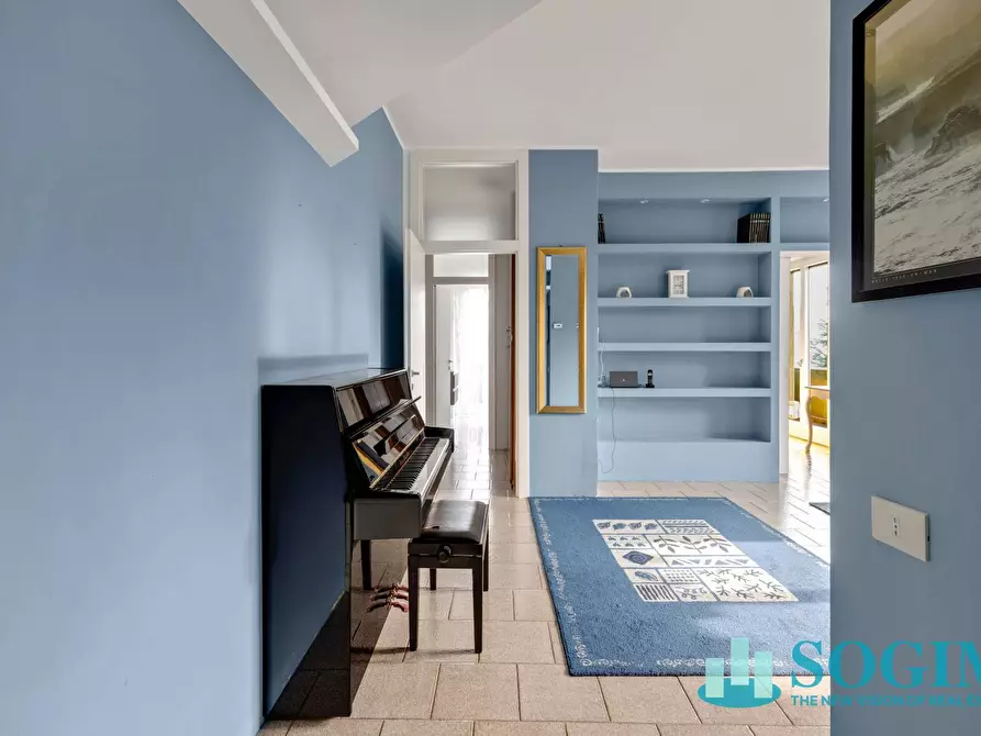 Immagine 3 di Appartamento in vendita  a Burago Di Molgora